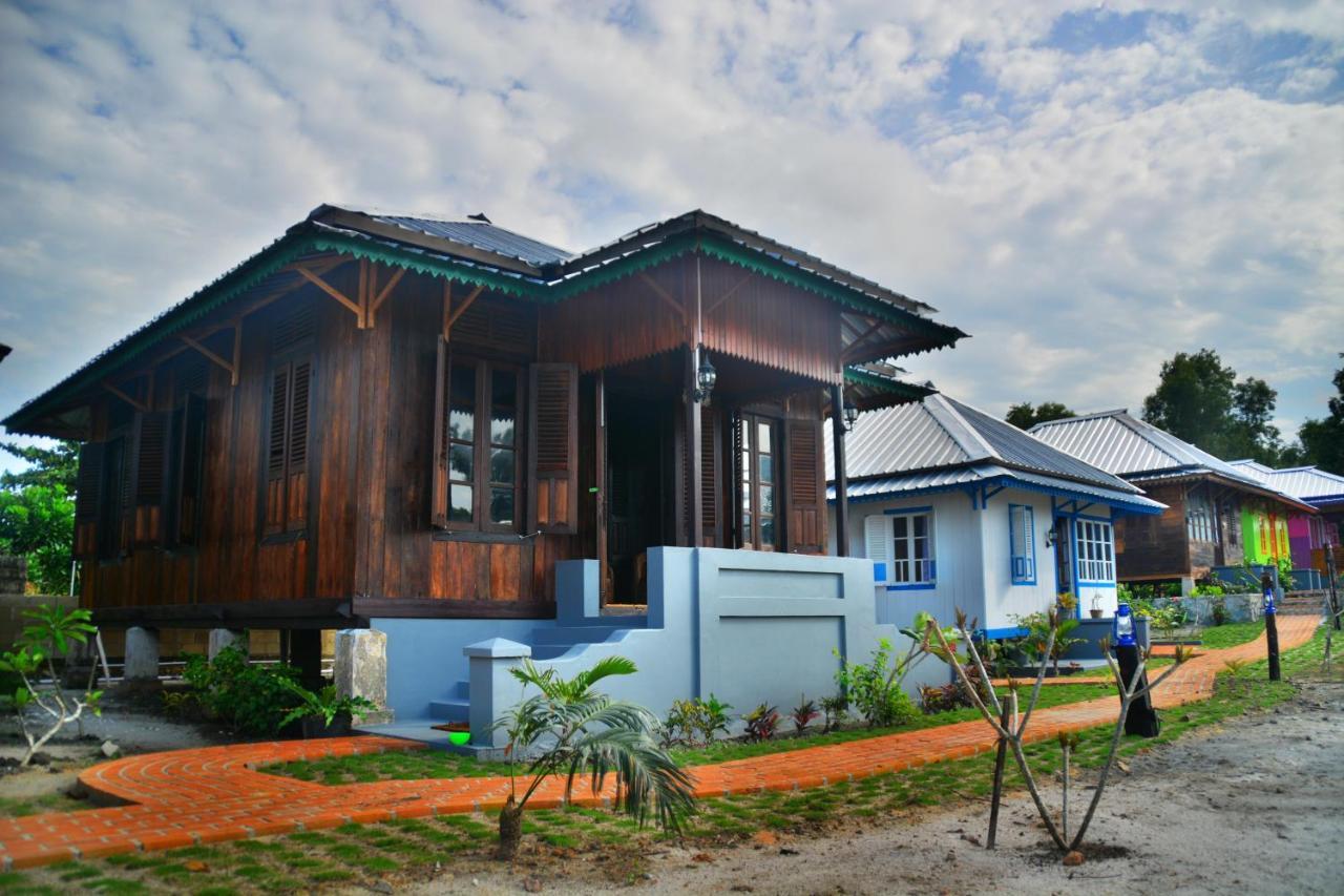 Rock And Wreck Dive Resort Tanjungbinga Экстерьер фото